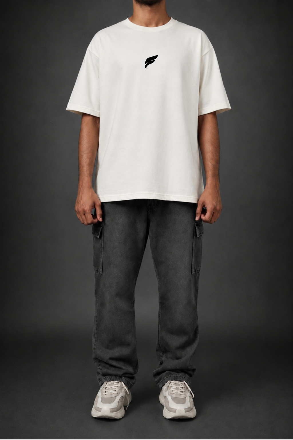 SOLIDS - White Oversized T-shirt
