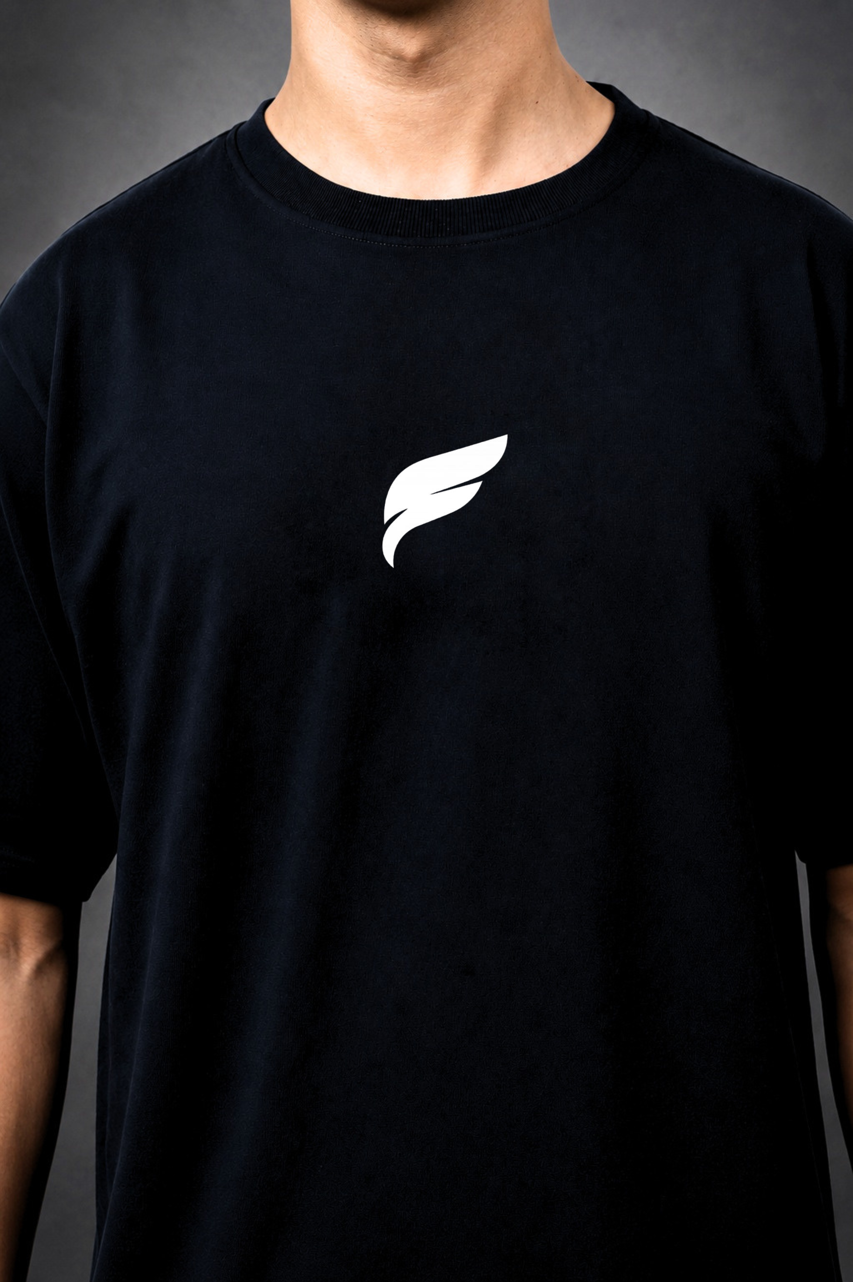 SOLIDS - Black Oversized T-shirt