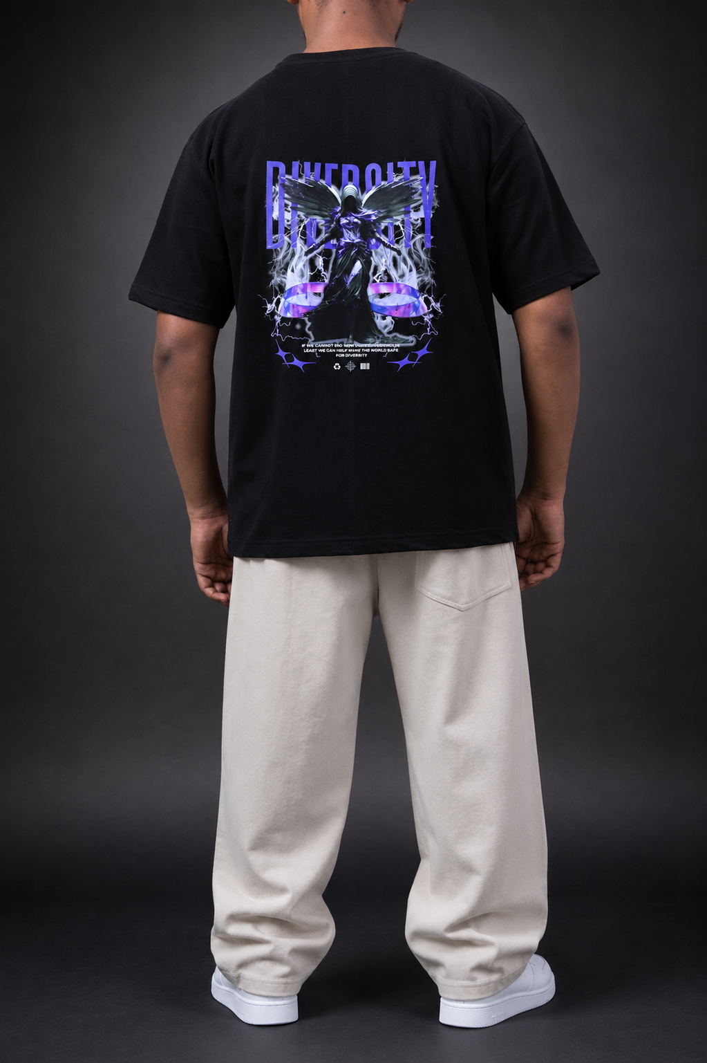 DIVERSITY - Oversized T shirt