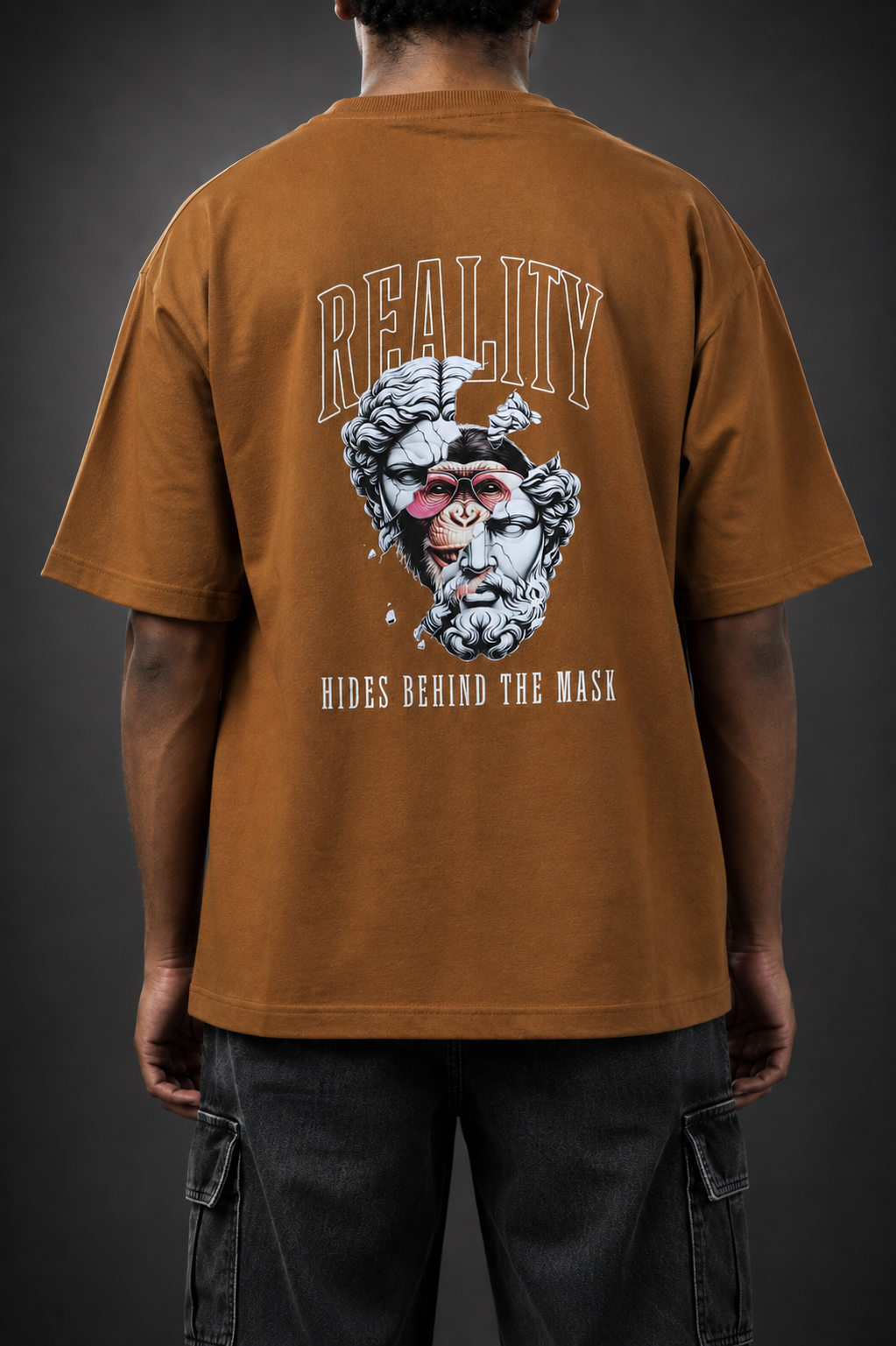 REALITY - Oversized T-shirt