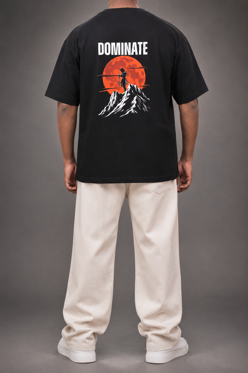DOMINATE - Oversized T shirt