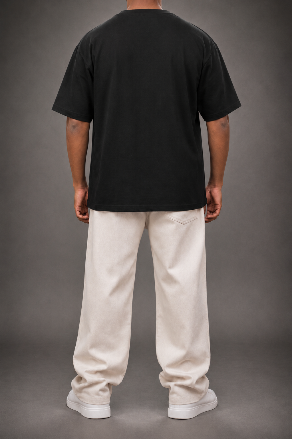 SOLIDS - Black Oversized T-shirt
