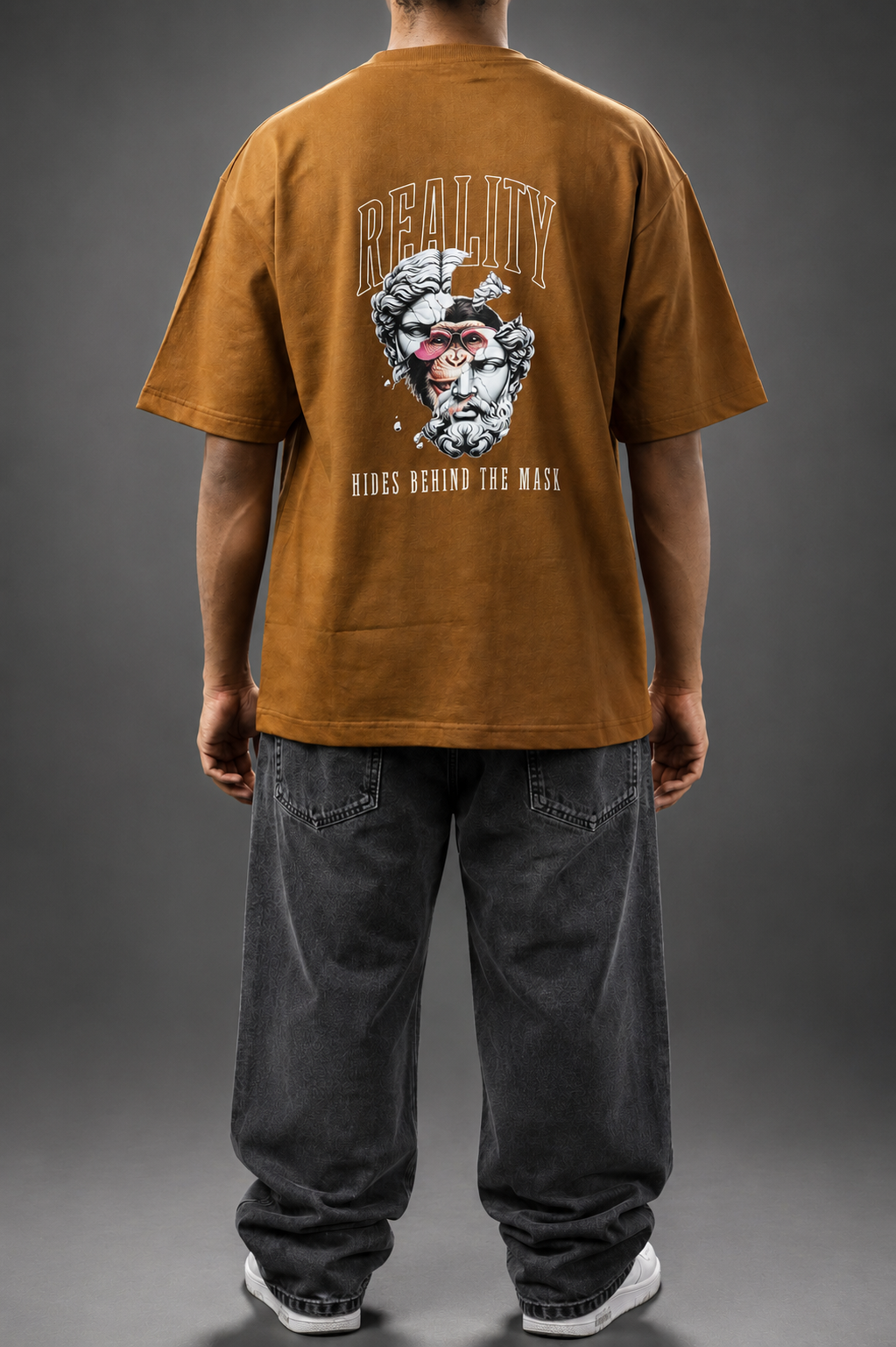 REALITY - Oversized T-shirt