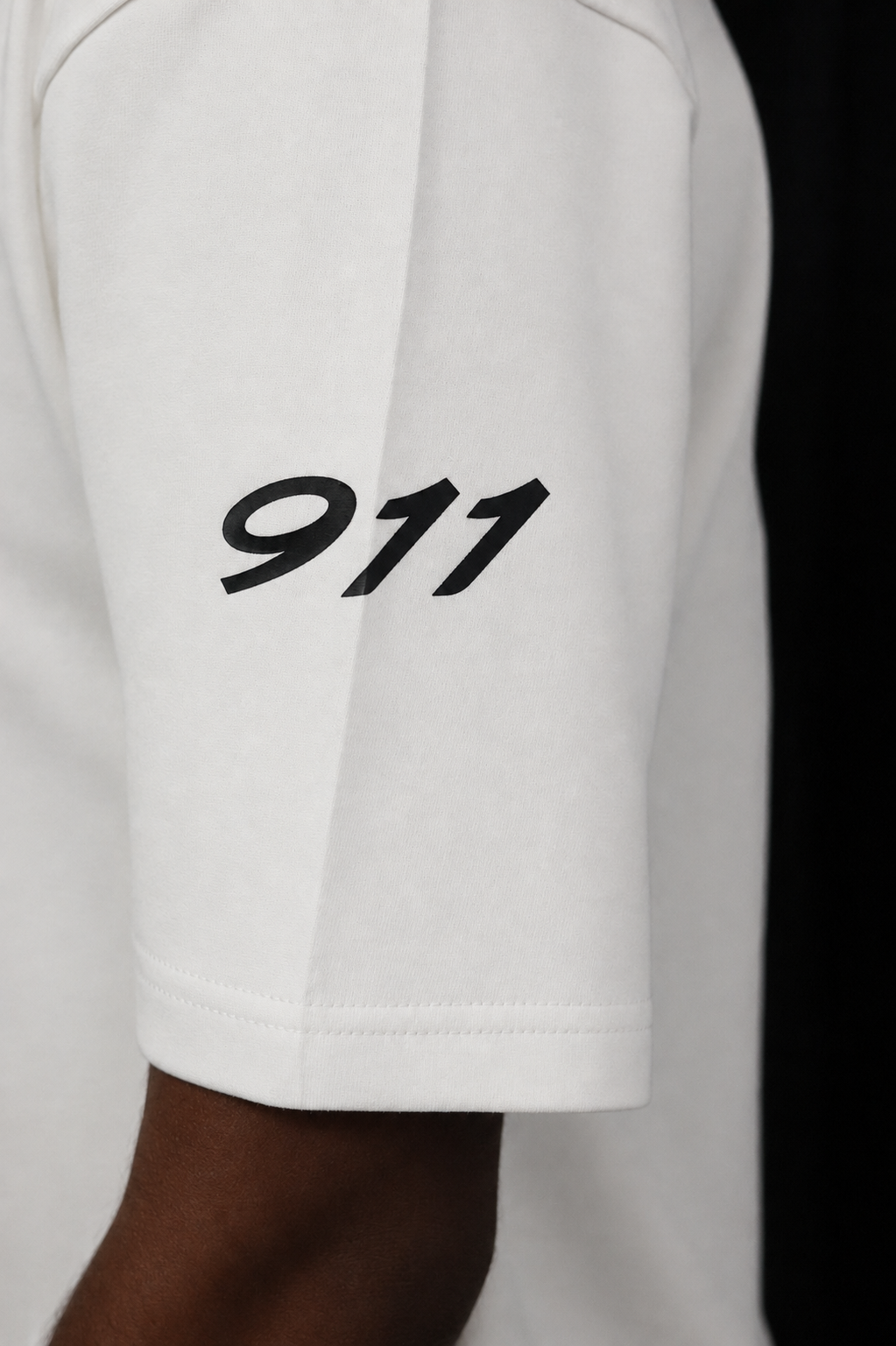911 - Oversized T-Shirt